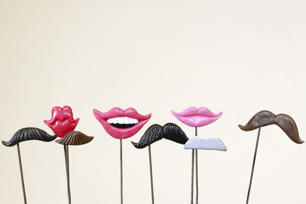photo booth lips and staches